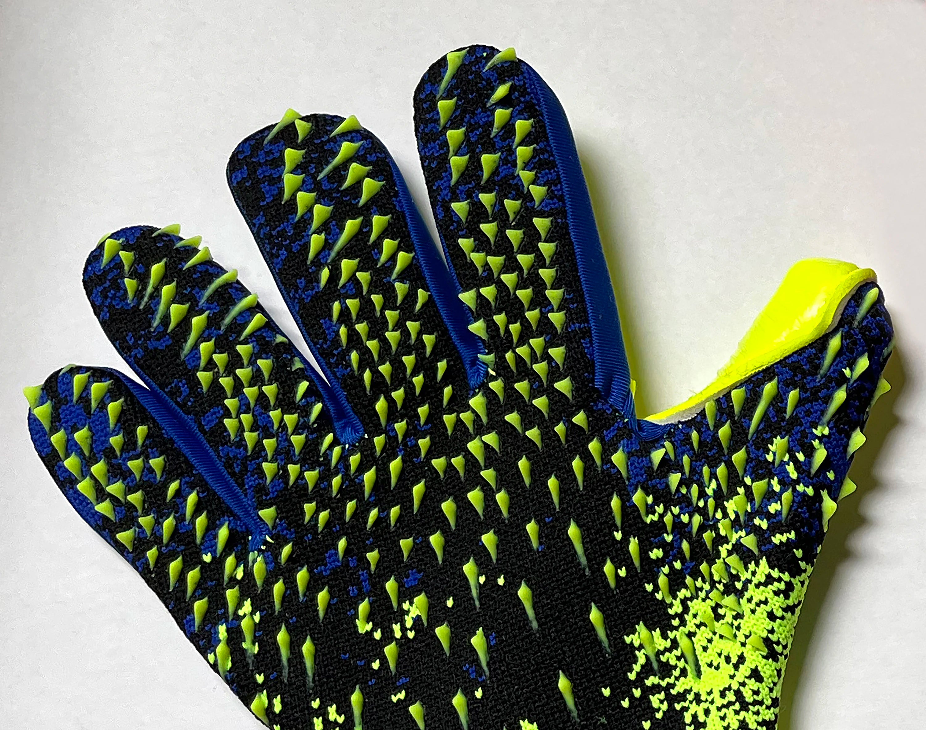Football Soccer Goalkeeper Gloves Thickened Football Professional Protection Adults Teenager Goalkeeper Soccer Goalie Gloves